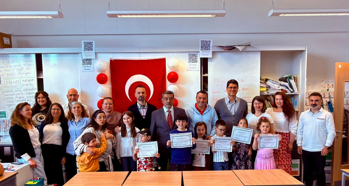 İsko&ccedil;ya&rsquo;da T&uuml;rk&ccedil;e Eğitiminin Gurur G&uuml;n&uuml;: &Ouml;ğrencilere Sertifikaları Takdim Edildi